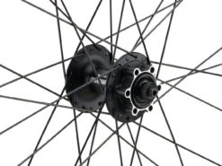 Urban Alivio Disc 6-Loch DT Swiss 466d 28" Laufradsatz -Fahrradteile 399647